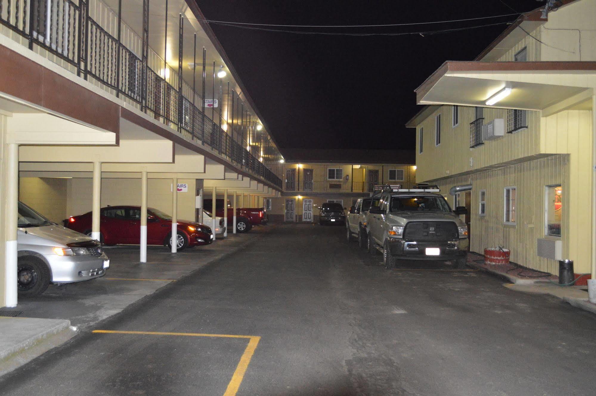 Economy Inn Hermiston Extérieur photo